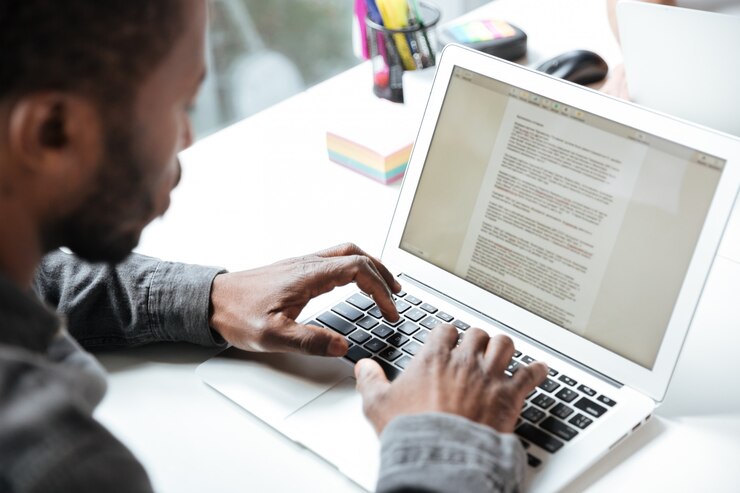College Essay Generator