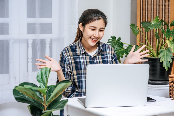 Introduce Yourself in An Online Class